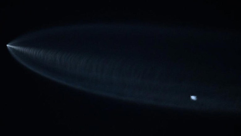 Elon Musk’s Starlink satellites are falling to Earth at an alarming rate